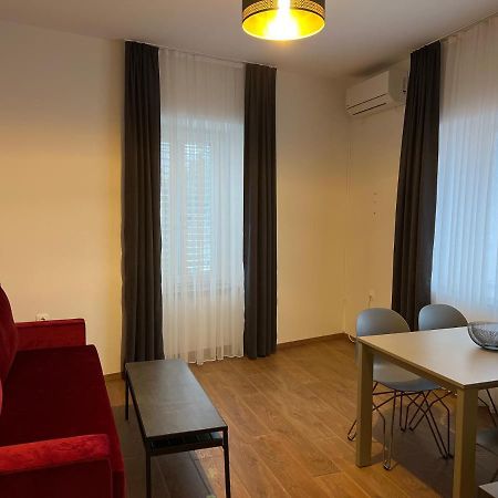 Nadija Apartmani Poreč Eksteriør bilde